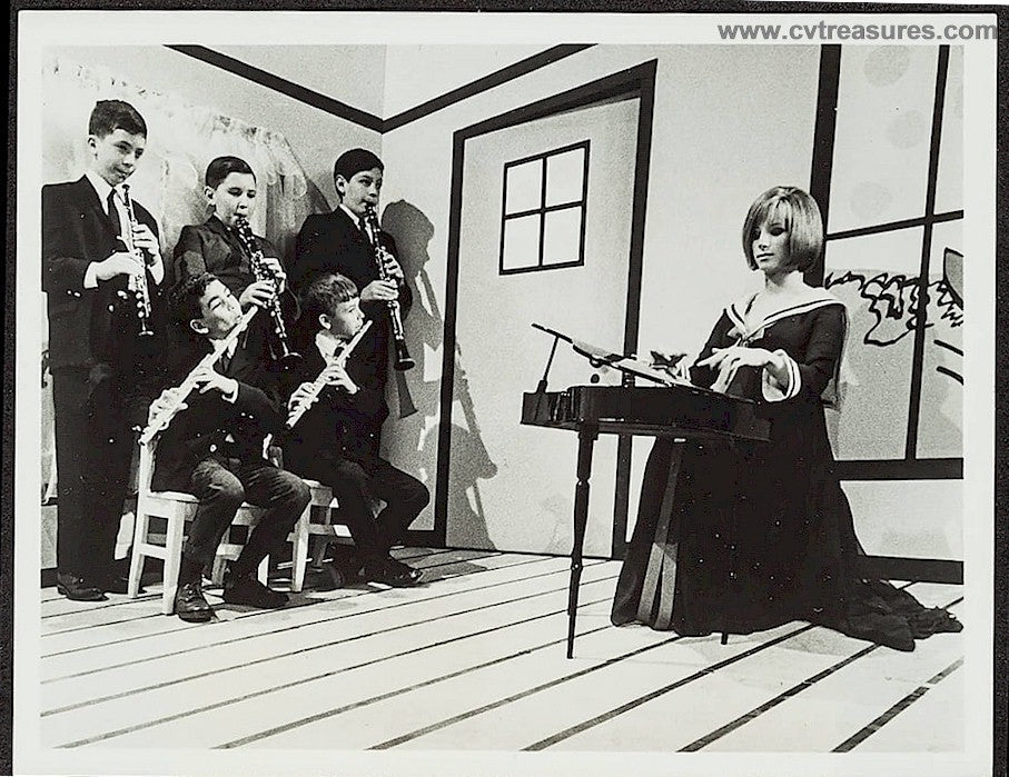 Barbra Streisand Original Vintage TV Special publicity photo