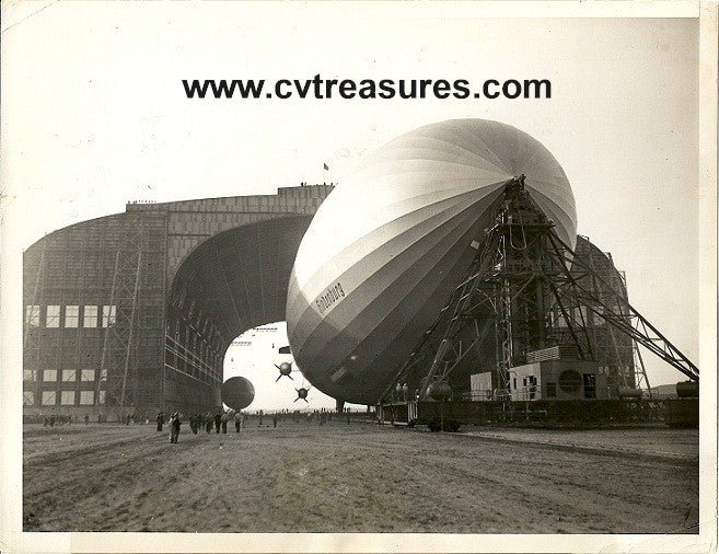 Hindenburg Original News Press release Photo 1936 docking