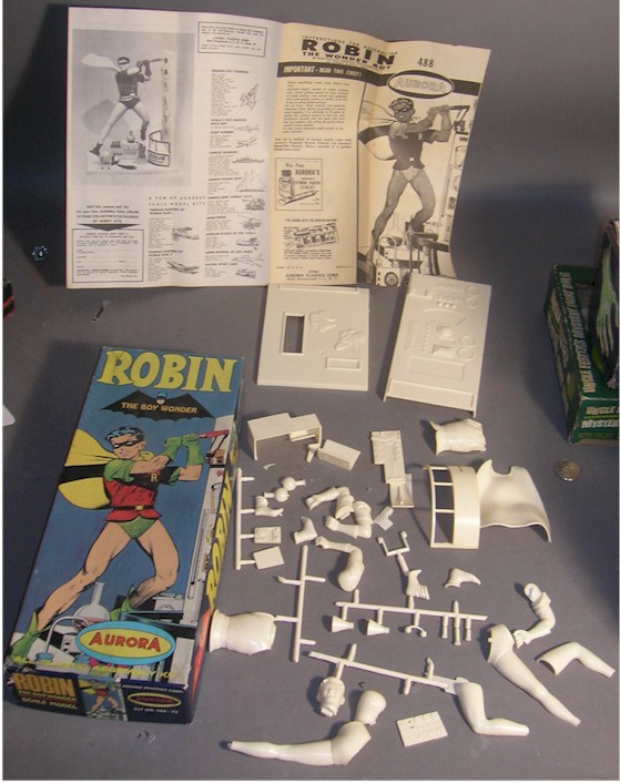 Batman Robin Aurora model kit 1966 - Click Image to Close