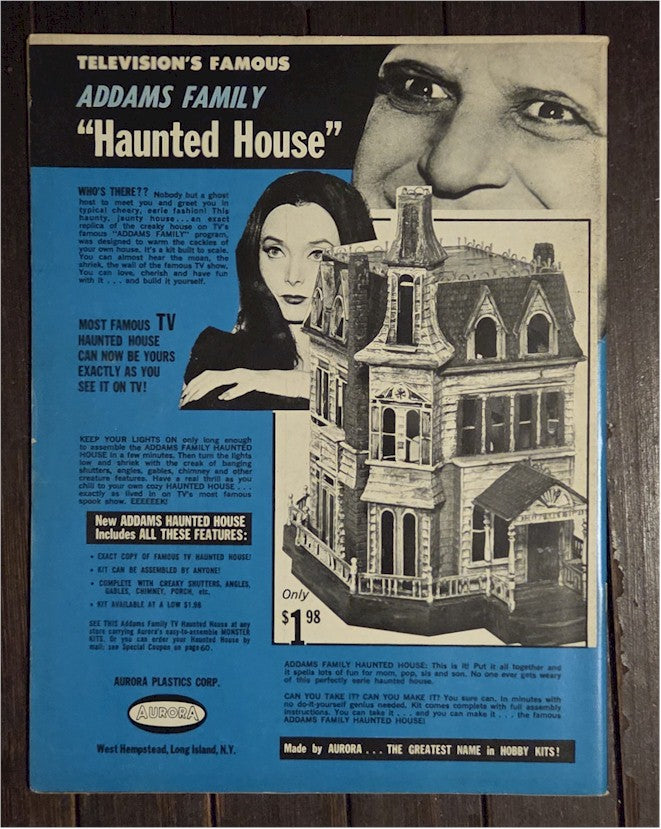 Addams Family 1966 UNUSED Uncirculated "Monster World" Magazine