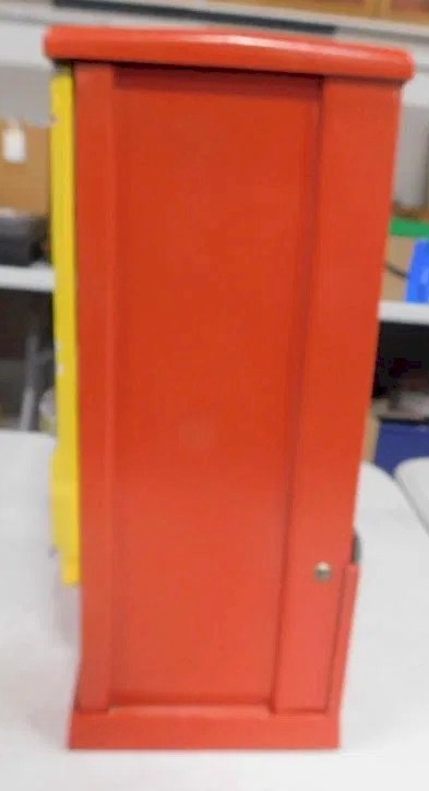 Baseball Trading Card and Gumball Vending Machine Sports Memorabilia 1956 Oak Premiere